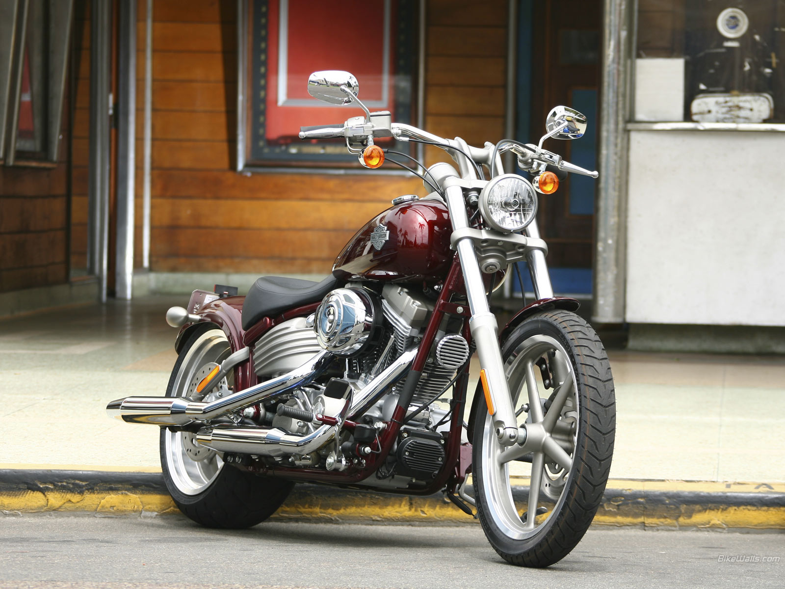 Harley Davidson FXCW Rocker 1600x1200 c141 - Tapety na pulpit ...